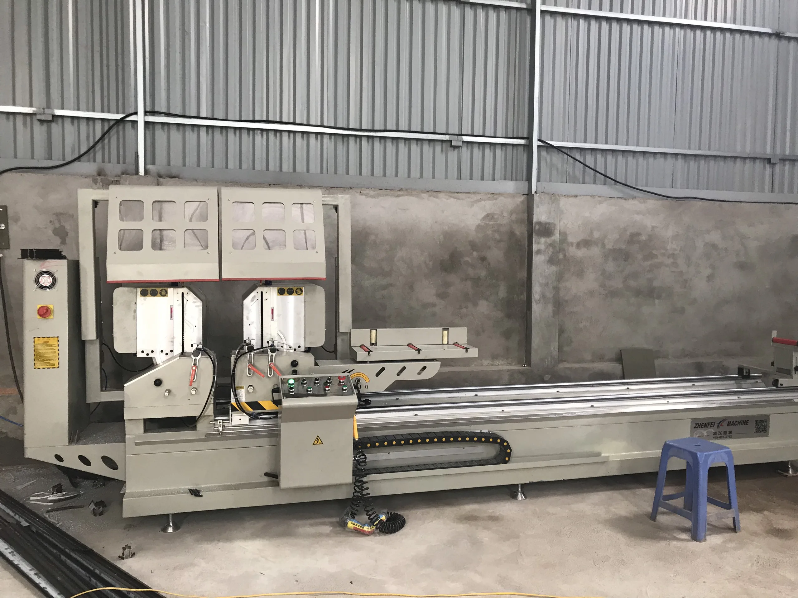 Máy cắt nhôm 2 đầu cao cấp 08s mua ở đâu giá rẻ và chất lượng?