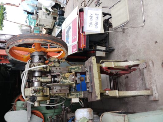 Máy đột dập bãi