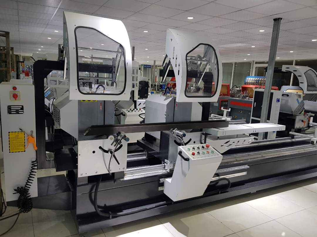 Máy cắt nhôm 2 đầu Sài Gòn – Địa chỉ mua máy cắt nhôm 2 đầu