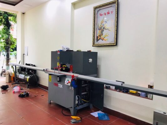 Máy cắt nhôm nội thất nano-2022