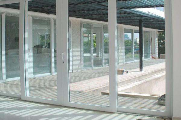 Cửa lõi thép bọc nhựa